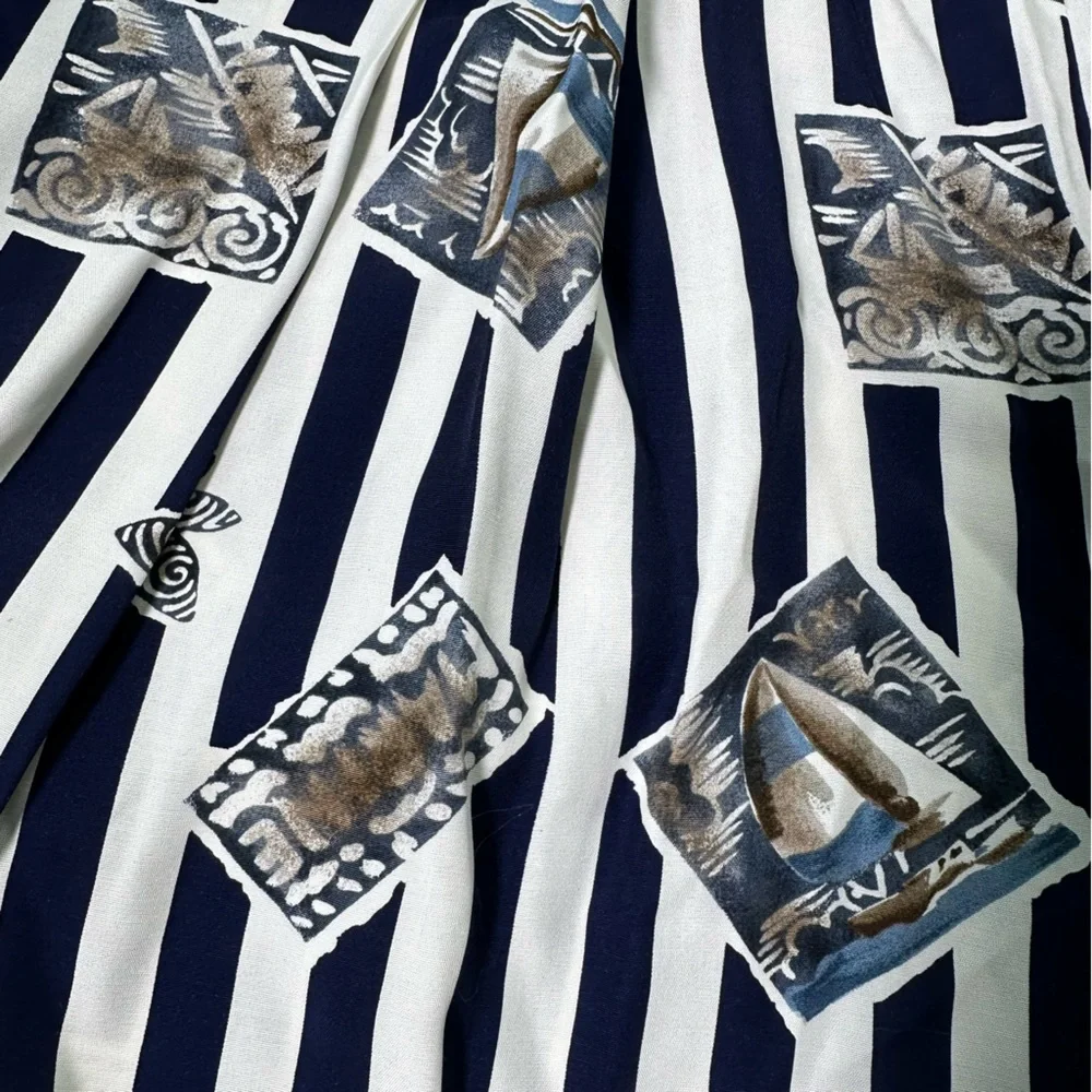 Women’s Vintage Brooks Brothers Navy & Off‎ White Nautical Ocean Bermuda Shorts